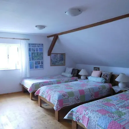 Apartman V Roubene Chalupe V Kuksu *